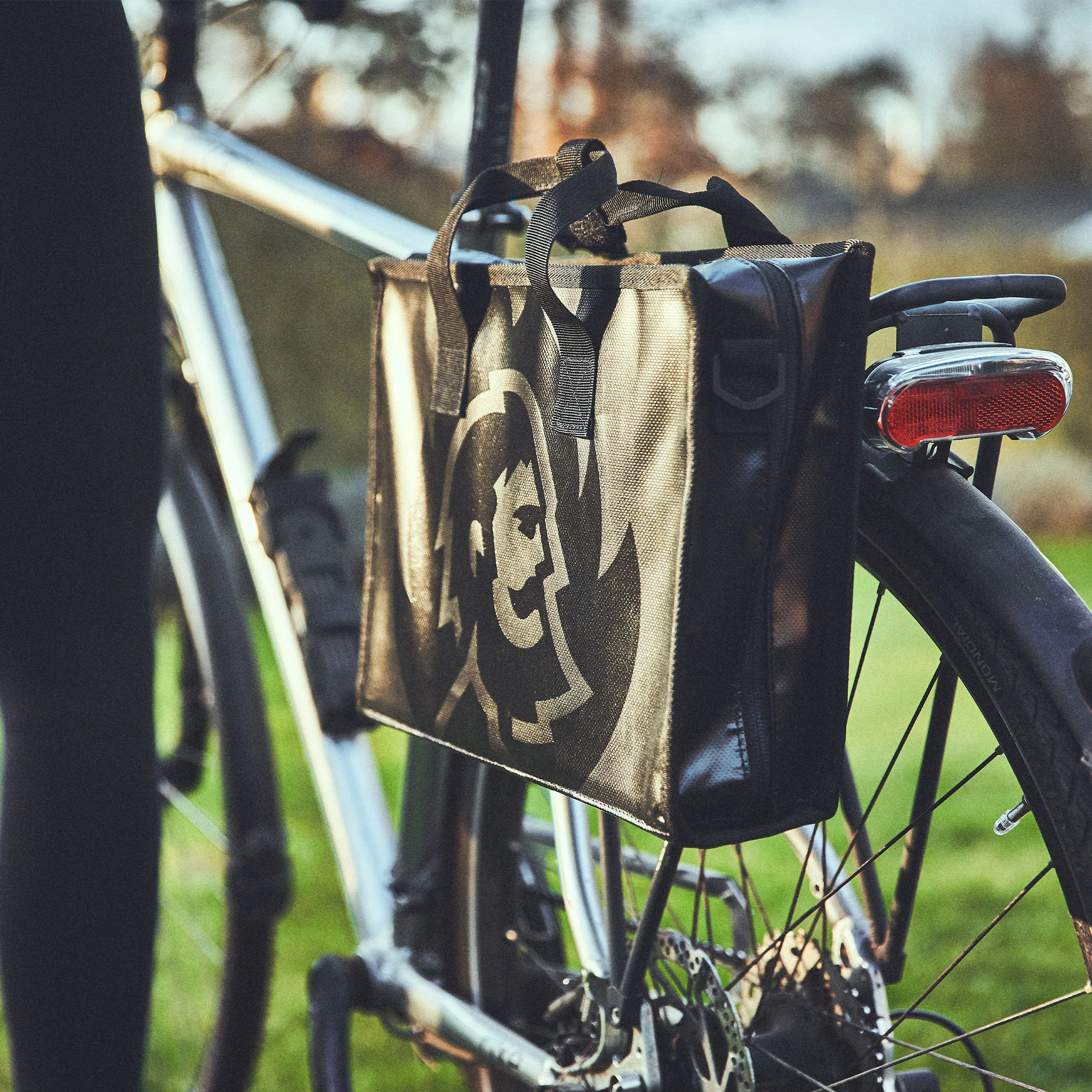 BURNHARD JONES Jr. Campinggrill 1-Brenner von BURNHARD