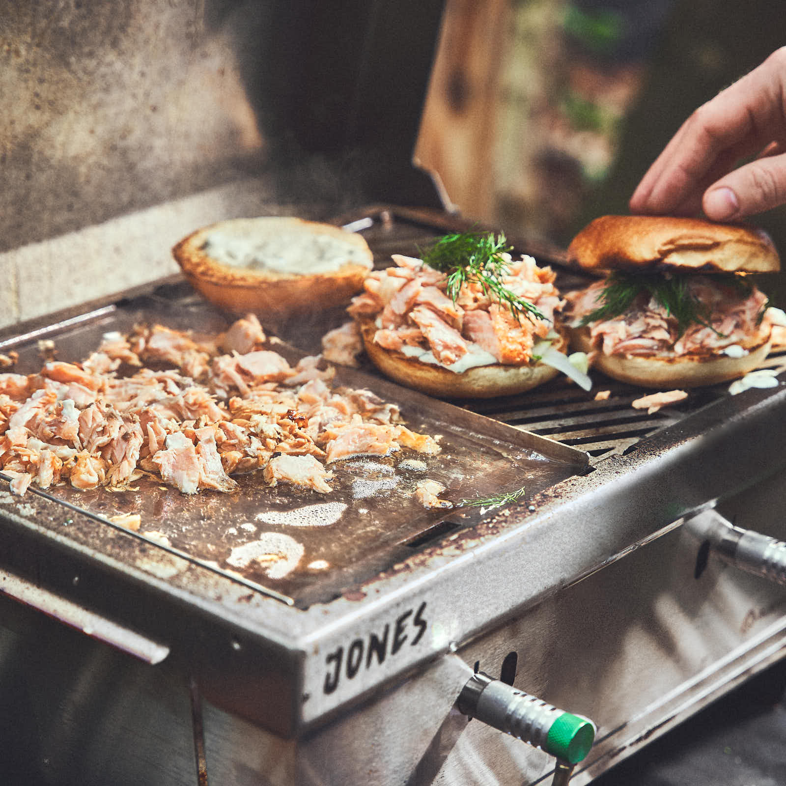 BURNHARD Plancha Set mit 2tlg. Grillspachtel und Grillschaber - JONES von BURNHARD