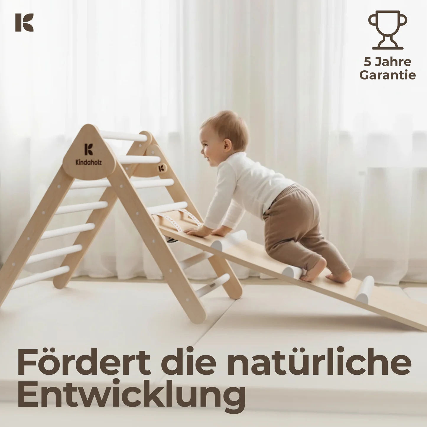 Kindaholz MIKA Rutschrampe Weiß Indoor Kletterrampe aus FSC Holz von Kindaholz