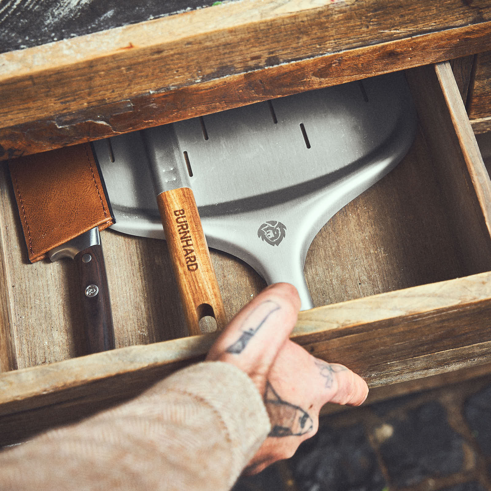 BURNHARD Pizzaaufsatz Starter-Set 2-tlg. mit Pizzaschieber 36 cm von BURNHARD